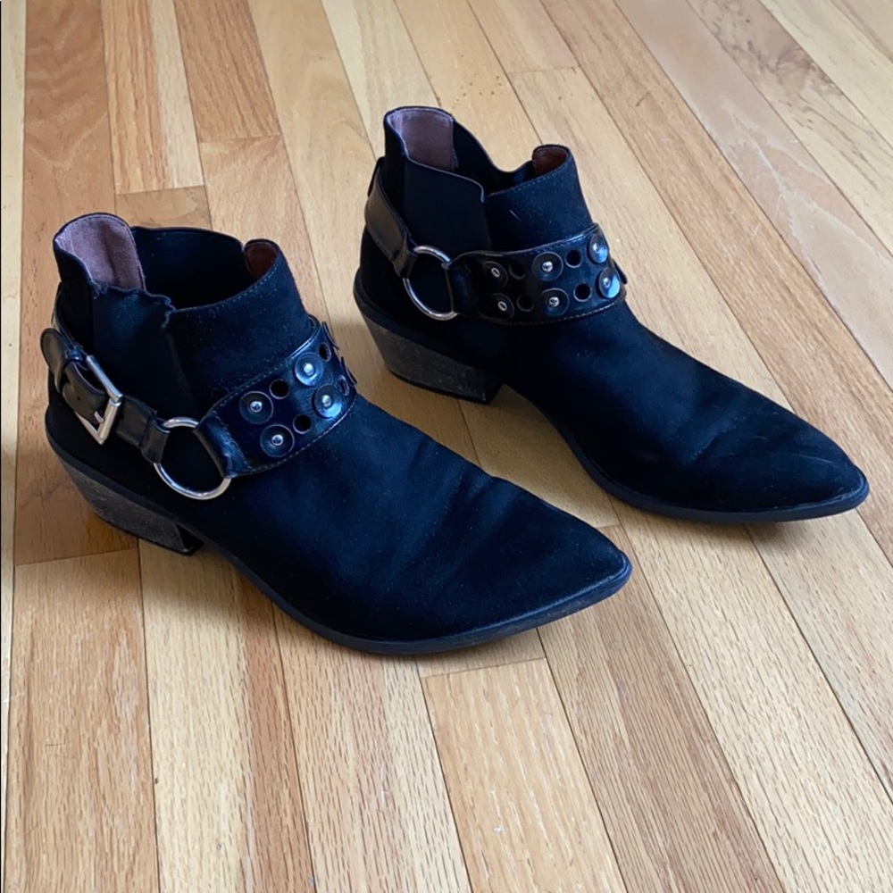 London Rebel Black Booties